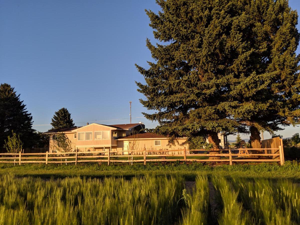 Epic Sunsets In Bozeman - Wonderful View Villa Luaran gambar